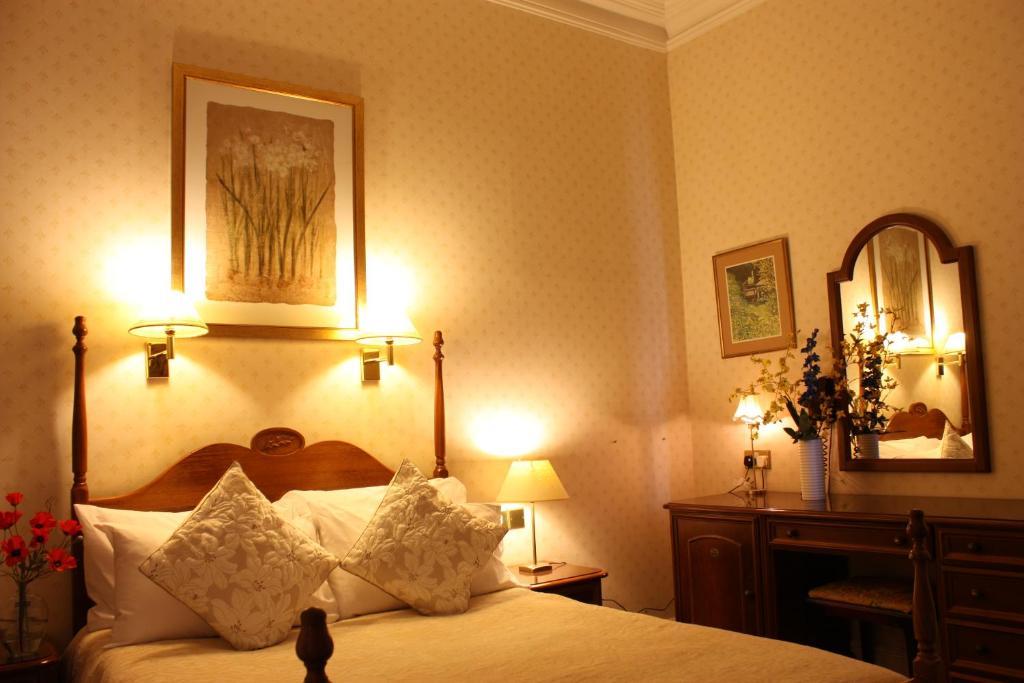 17 Wilmington Square Bed & Breakfast Eastbourne Room photo